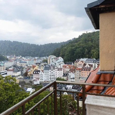 Rezidence Vyhlidka Apartment Karlovy Vary